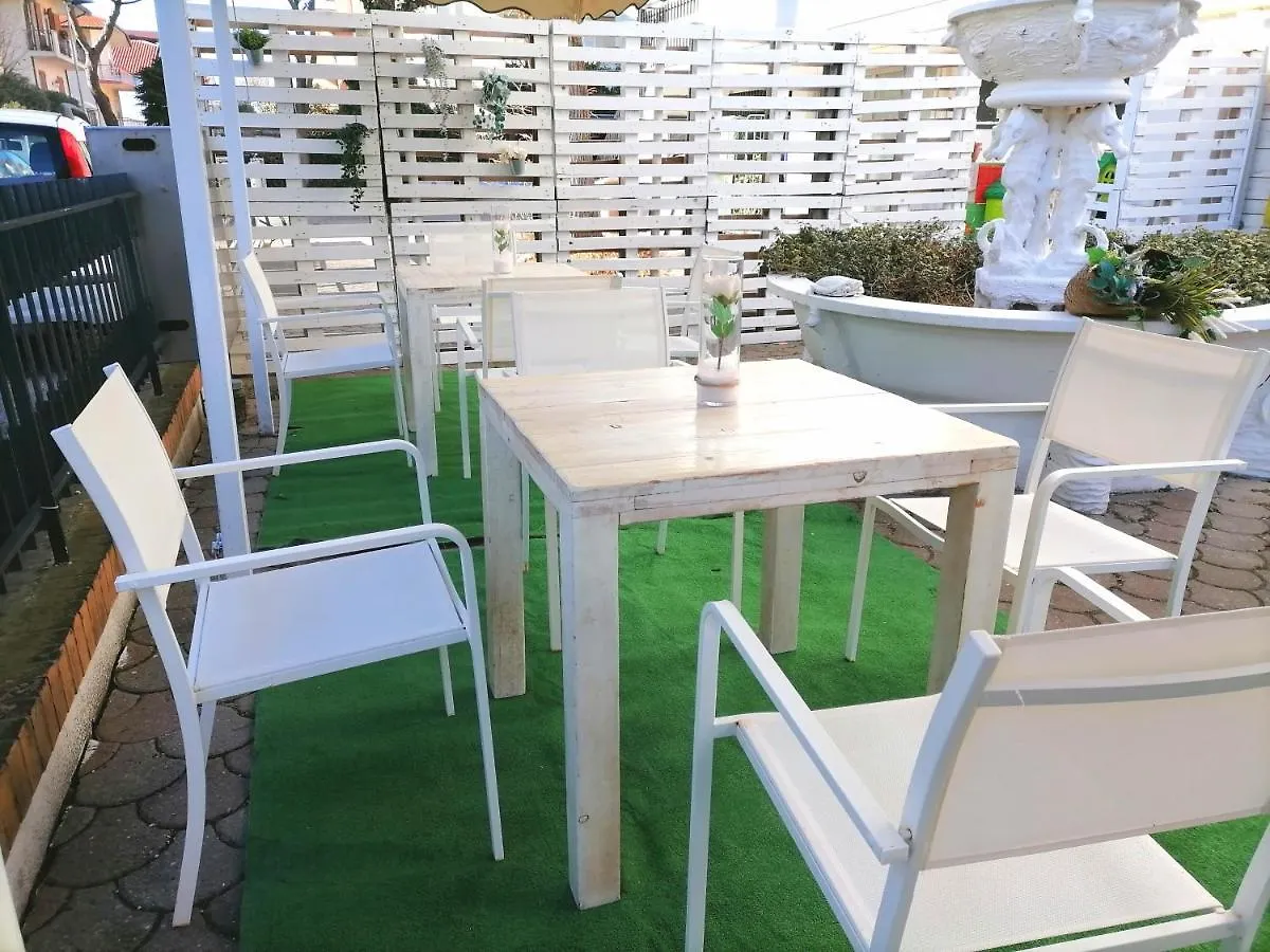 Hotel Arabesco Rimini Italy