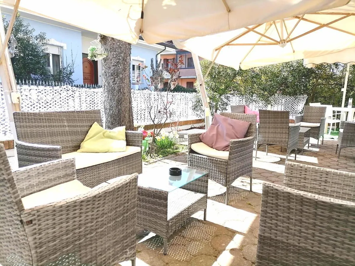 Hotel Arabesco Rimini 3*,  Italia